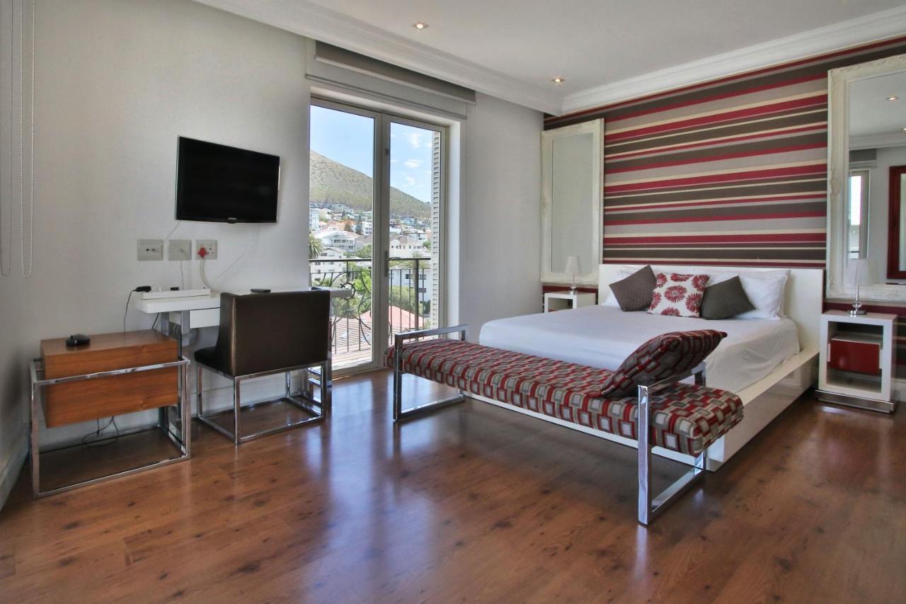 Cape Royale 1 Bedroom Luxury Apartments With Mountain View Cape Town Exterior photo